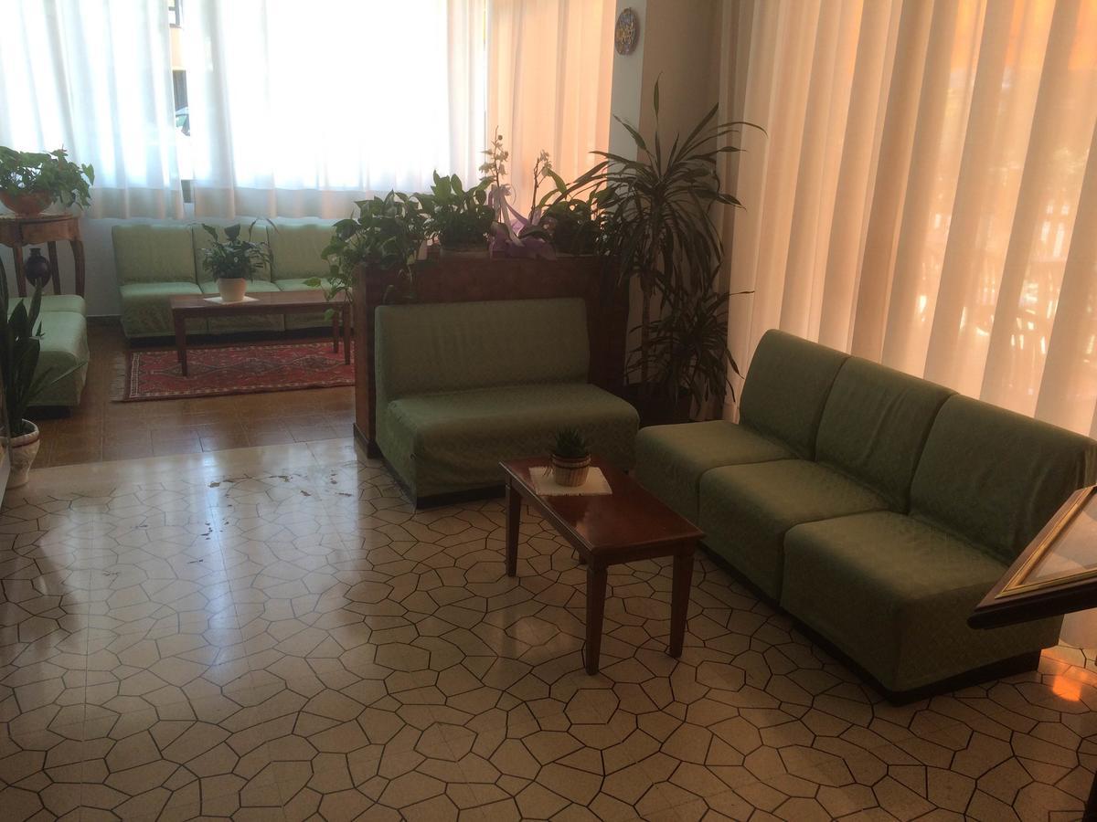 Hotel Mirage 2*